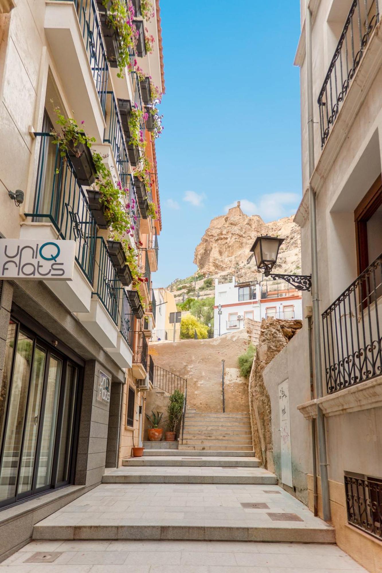 UNIQ flats Lägenhet Alicante Exteriör bild
